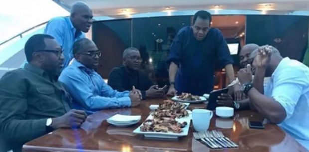 From L-R: Femi Otedola of Forte Oil, Segun Awolowo of Nigeria Export Promotion Council (NEPC), Sam Nwajokwu, Alhaji Aliko Dangote, Donald Duke – former Cross River State Governor, Tunde Ayeni – former Chairman of the defunct Skye Bank and Charles Ahize hanging out on Dangote’s luxury yacht in Lagos. ooduarere.com