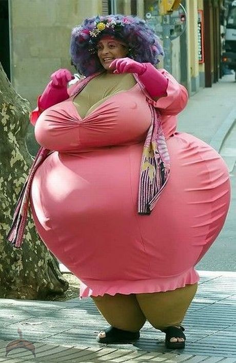 Huge Fat Girl