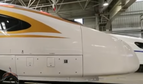 Fuxing high-speed train