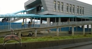 lagos blue rail