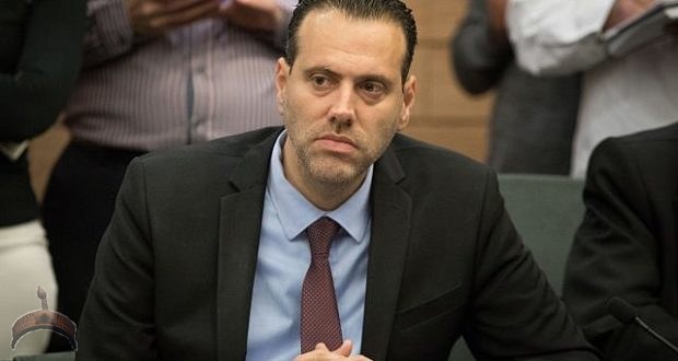Likud MK Miki Zohar speaks during an Interior Affairs Committee meeting at the Knesset, in Jerusalem, February 20, 2018. (Yonatan Sindel/Flash90)